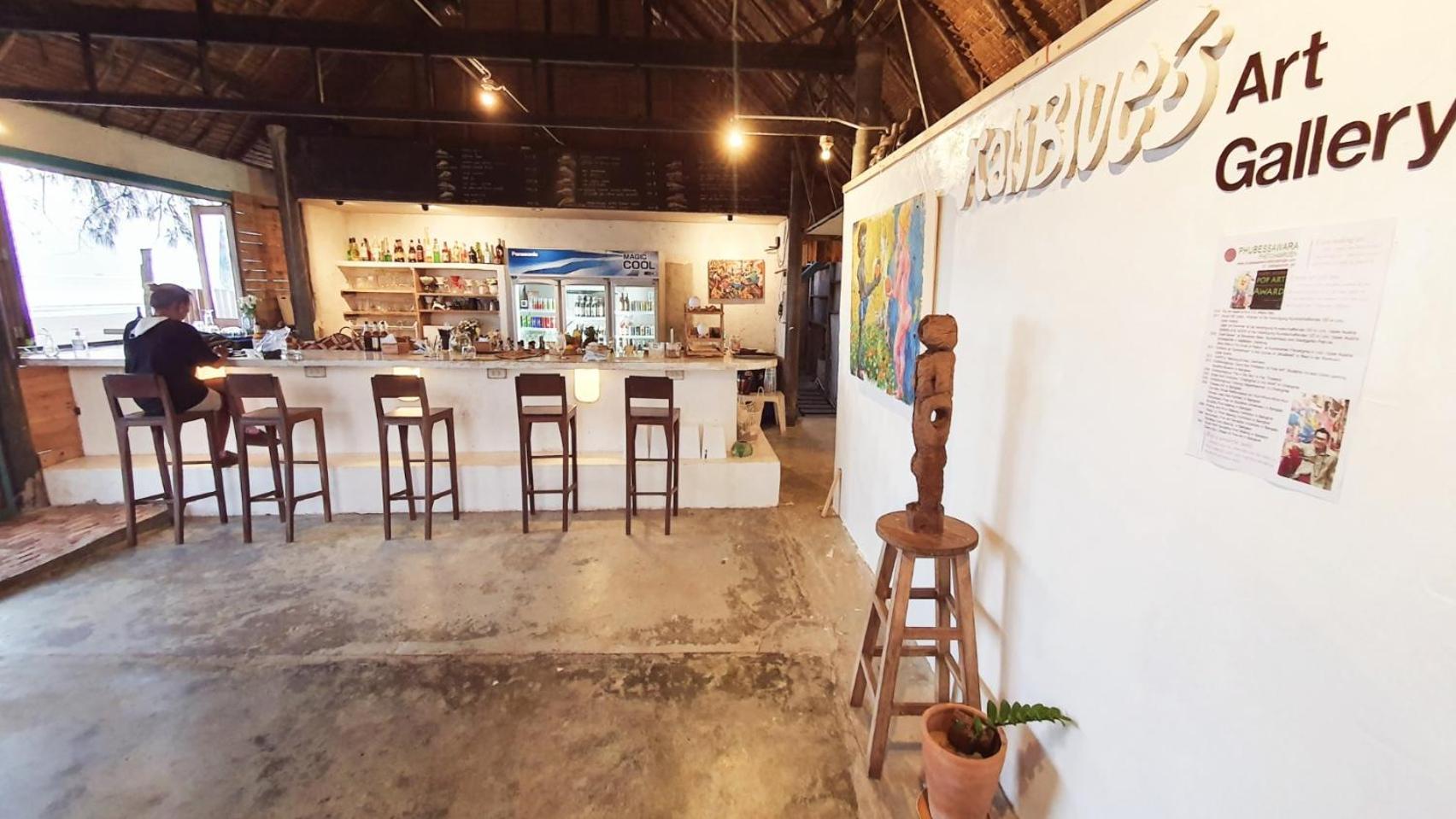 צ'ומפון Maliblues Bed & Art Gallery מראה חיצוני תמונה